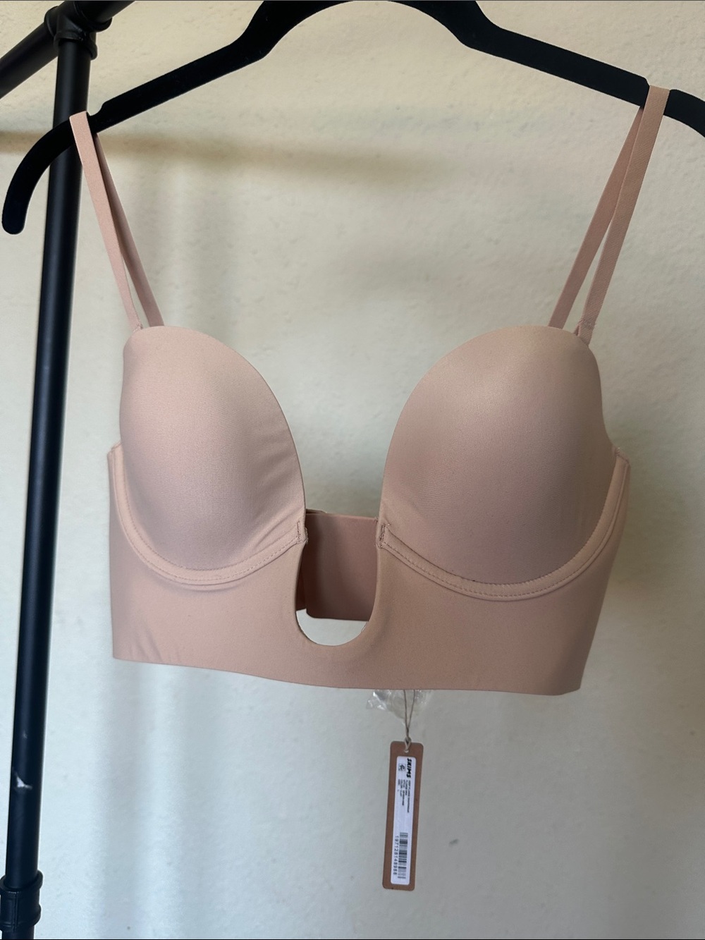 SKIMS Nude U-Plunge Strapless Support Bra